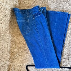 Haala Jeans Woman’s westerly Straight size 30 X 34 dark blue stitch !